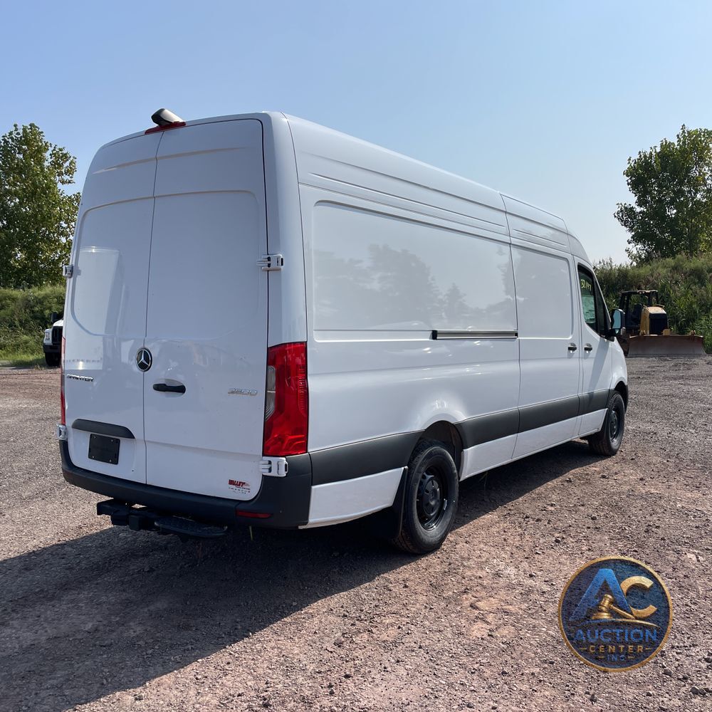 2025 Mercedes-Benz Sprinter 2500