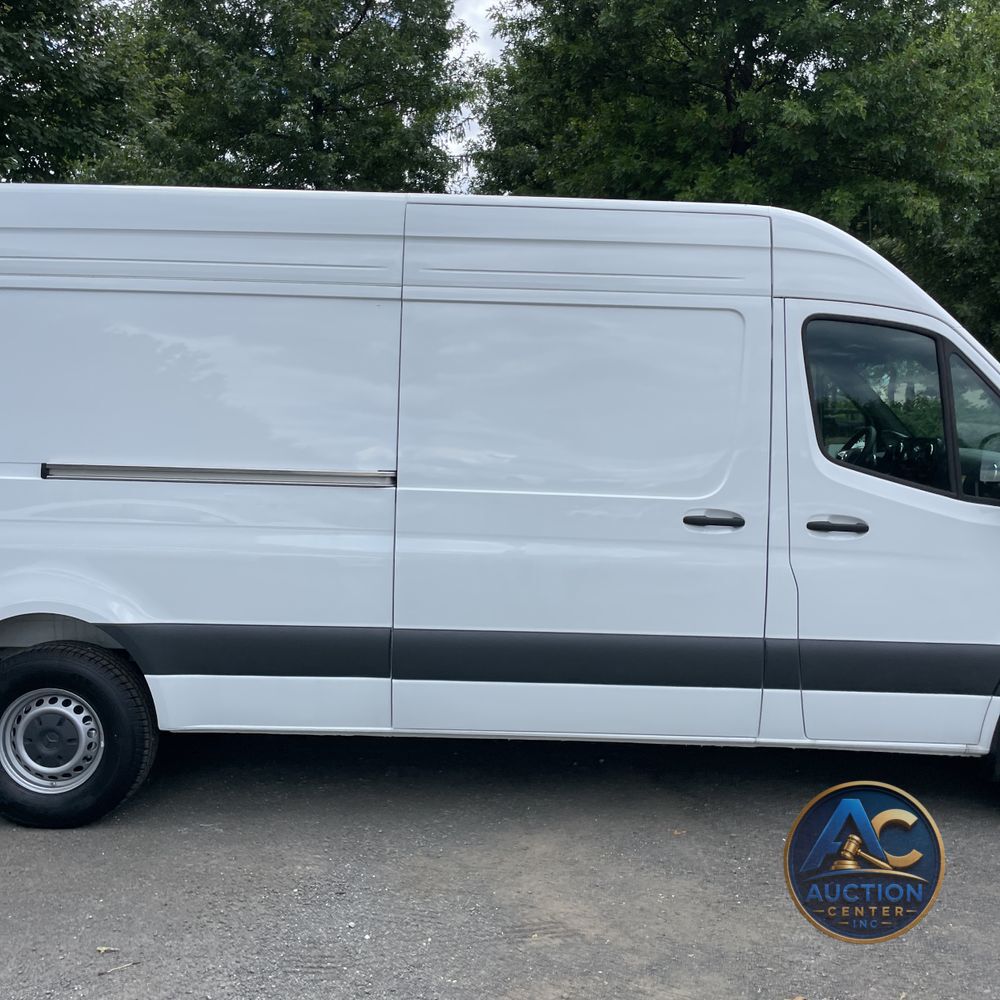 2024 Mercedes-Benz eSprinter 2500