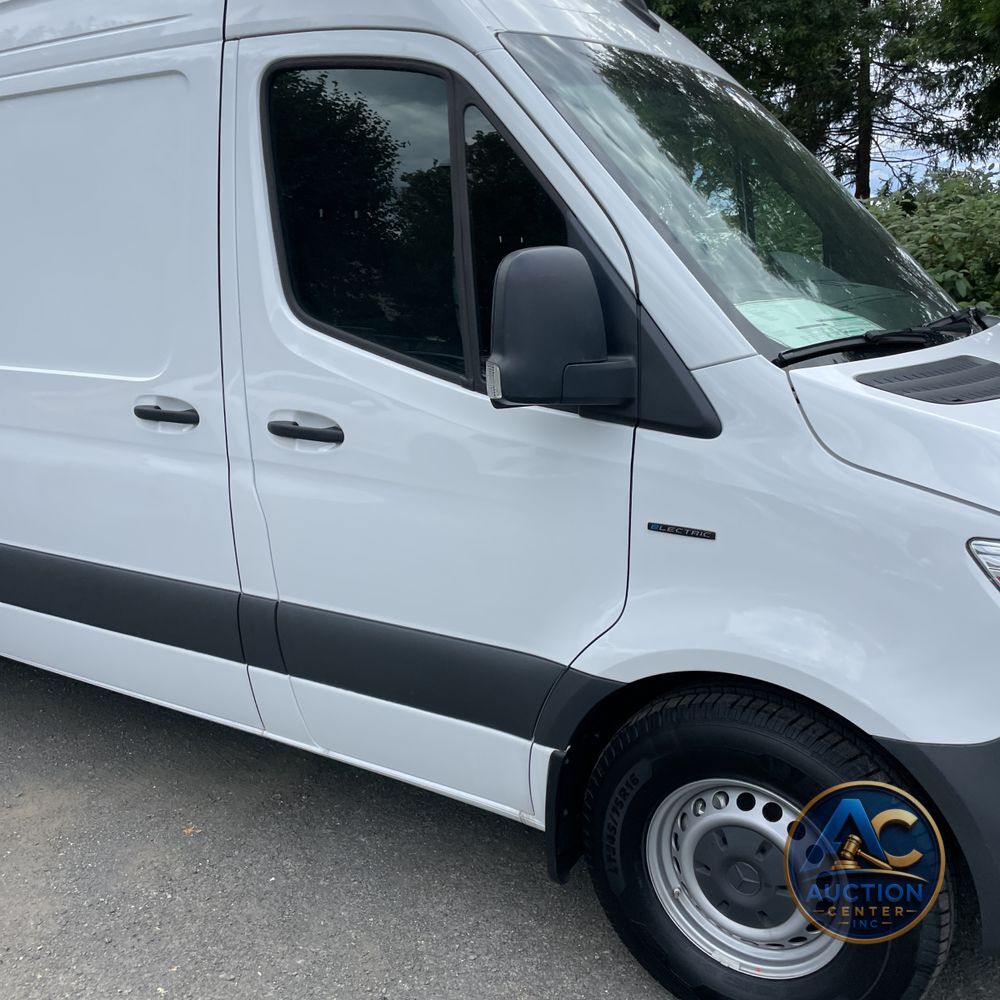 2024 Mercedes-Benz eSprinter 2500