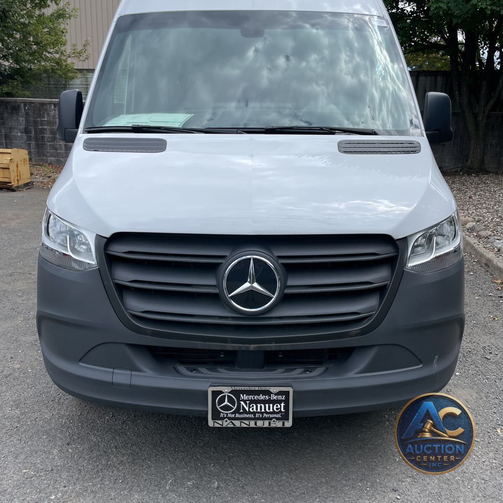 2024 Mercedes-Benz eSprinter 2500