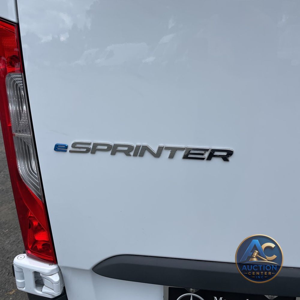 2024 Mercedes-Benz eSprinter 2500