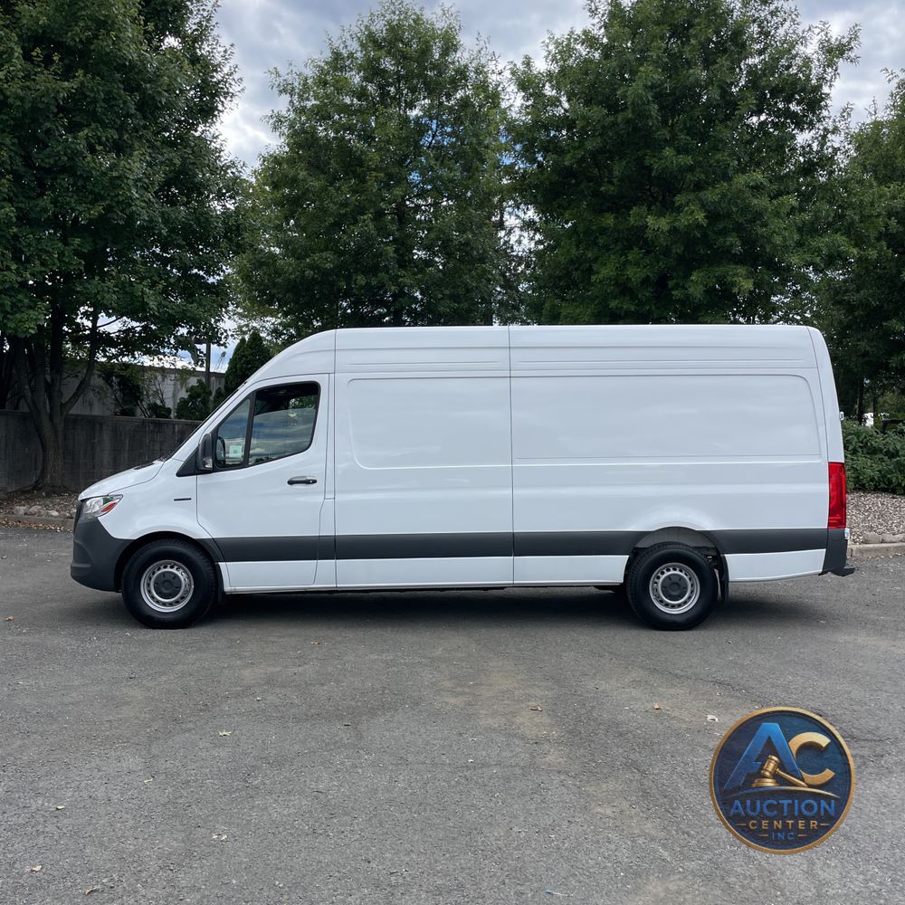 2024 Mercedes-Benz eSprinter 2500