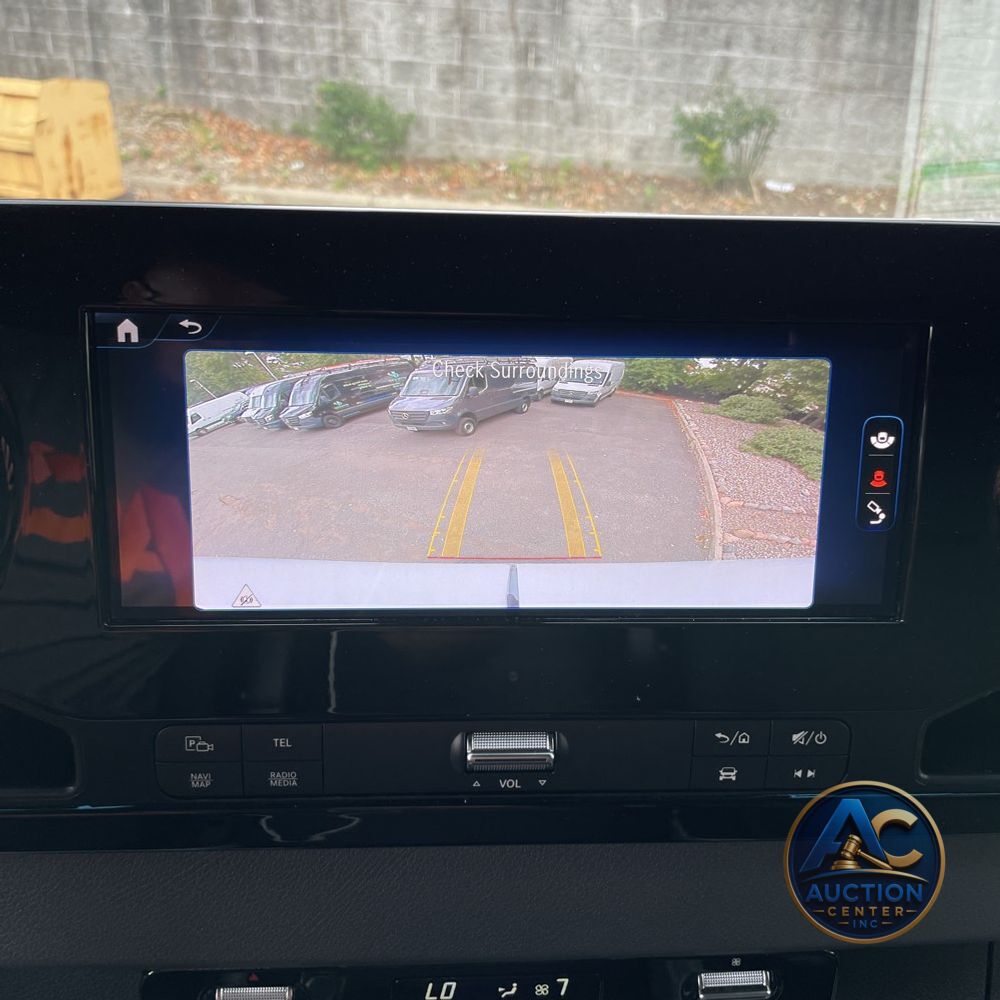 2024 Mercedes-Benz eSprinter 2500