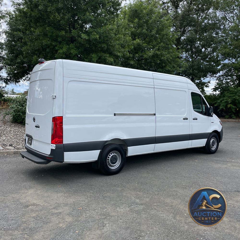 2024 Mercedes-Benz eSprinter 2500