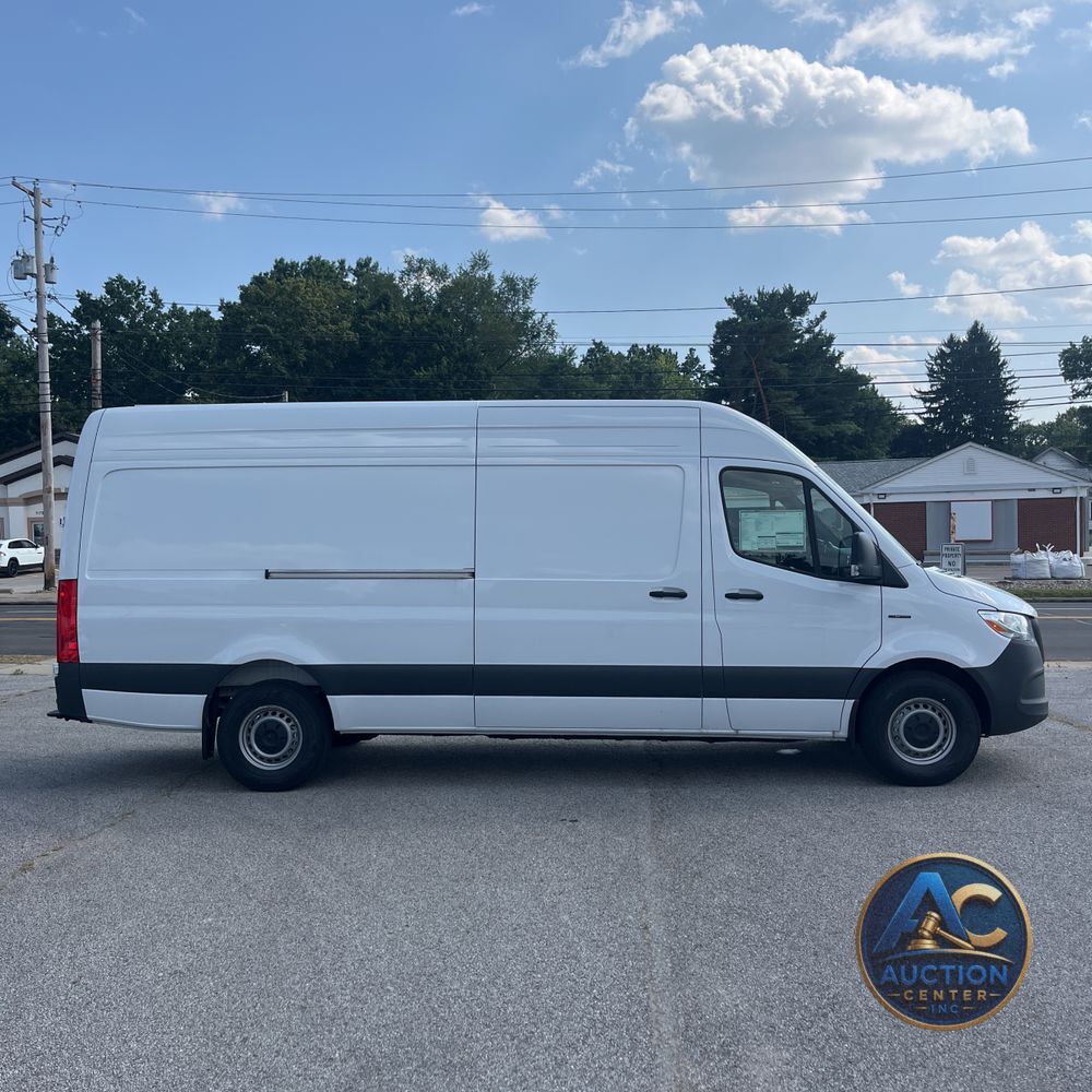 2024 Mercedes-Benz eSprinter 2500