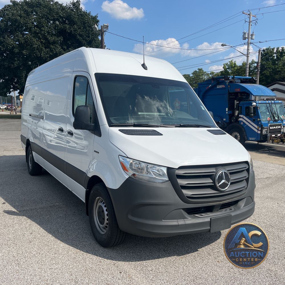 2024 Mercedes-Benz eSprinter 2500
