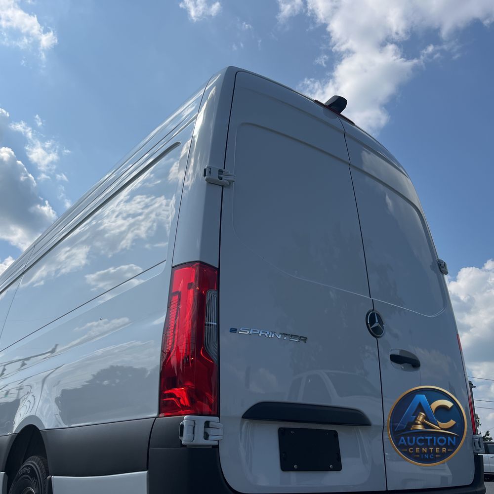 2024 Mercedes-Benz eSprinter 2500