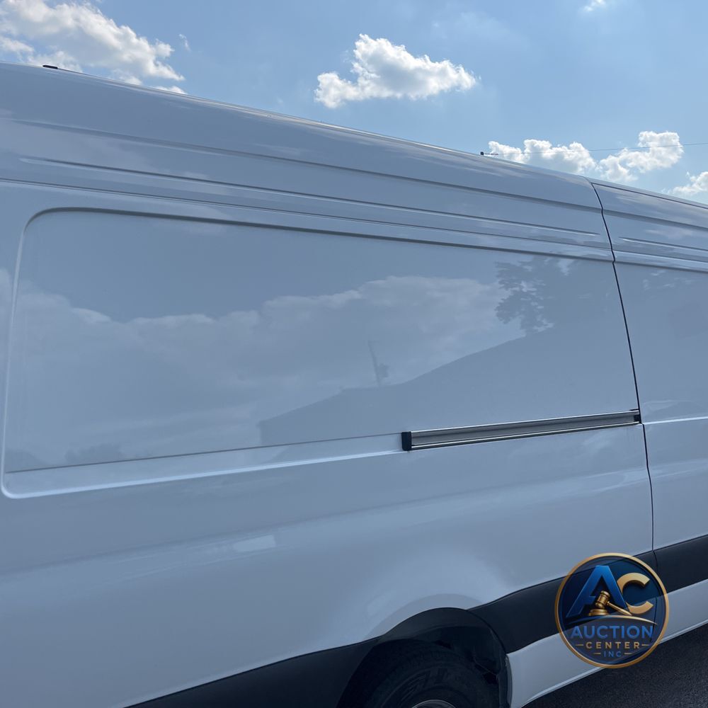 2024 Mercedes-Benz eSprinter 2500