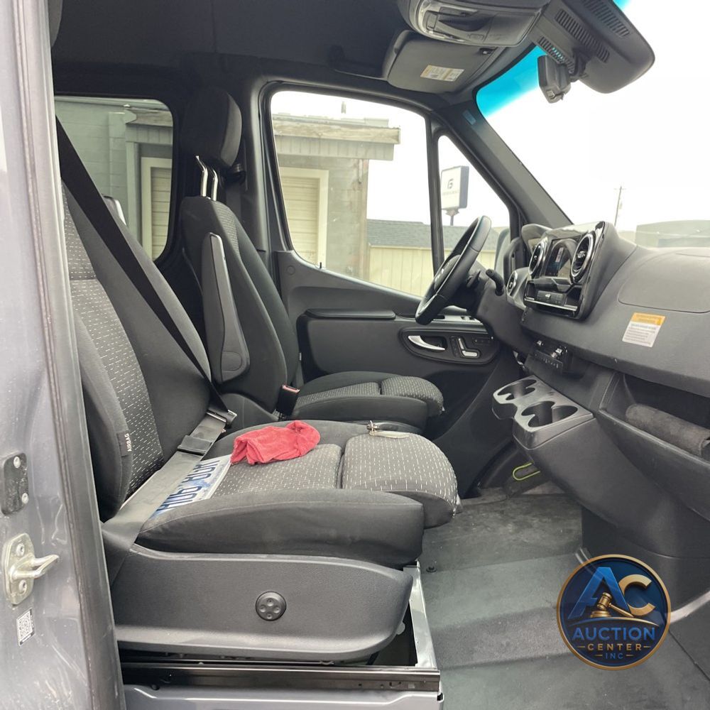 2024 Mercedes-Benz Sprinter 2500
