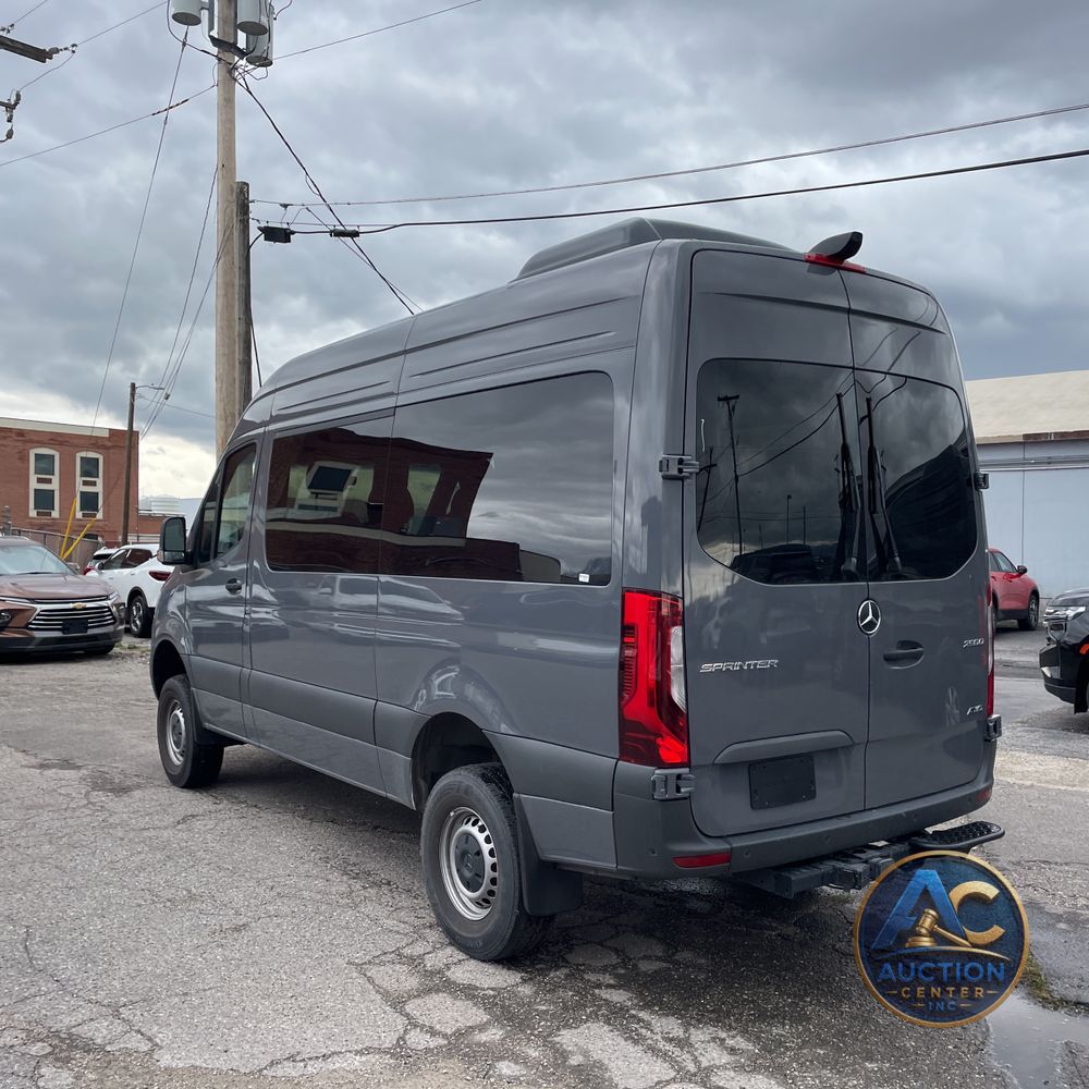 2024 Mercedes-Benz Sprinter 2500
