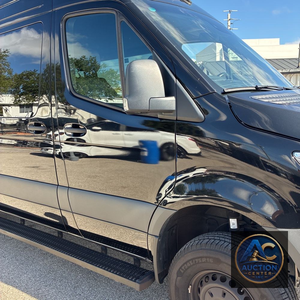 2024 Mercedes-Benz Sprinter 2500