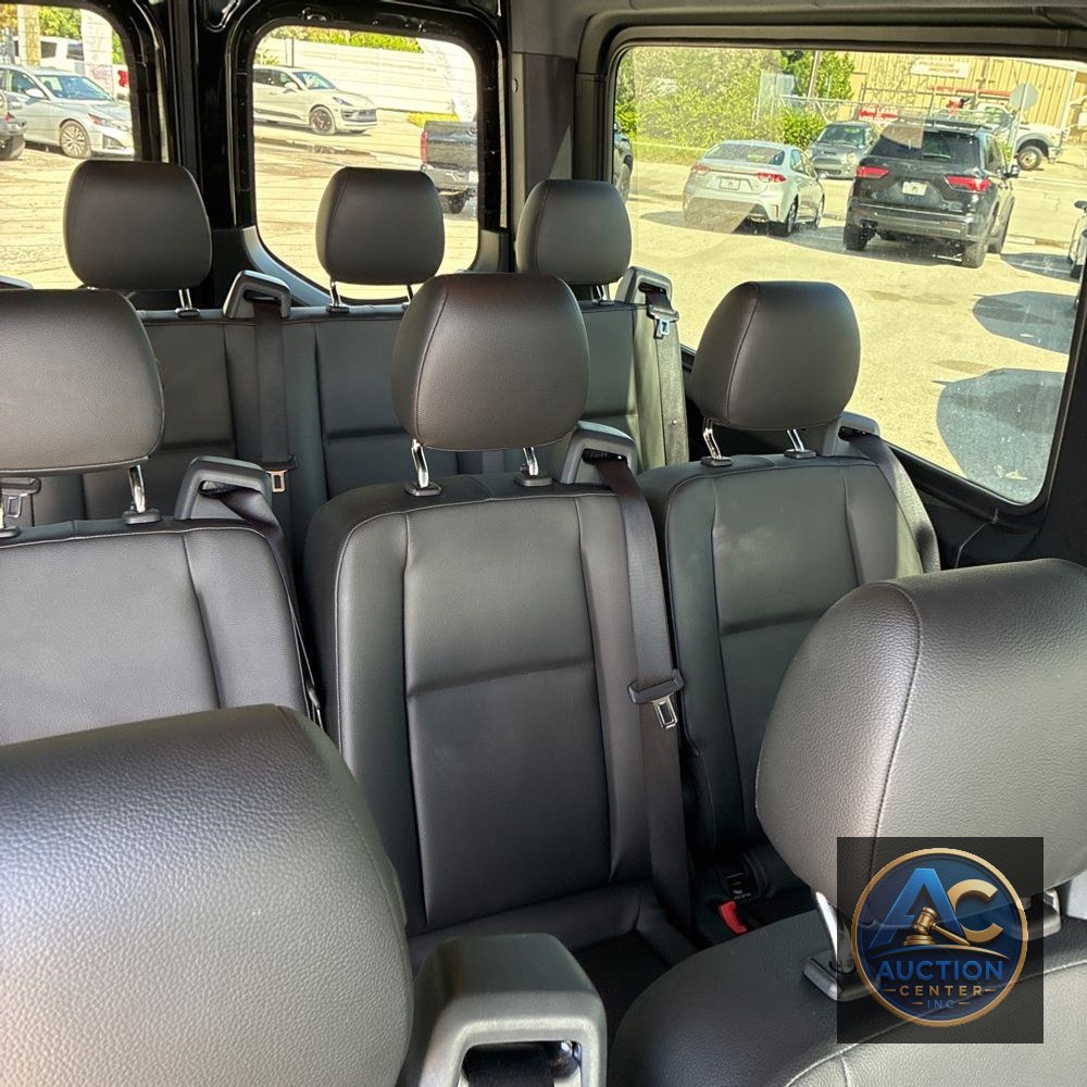 2024 Mercedes-Benz Sprinter 2500