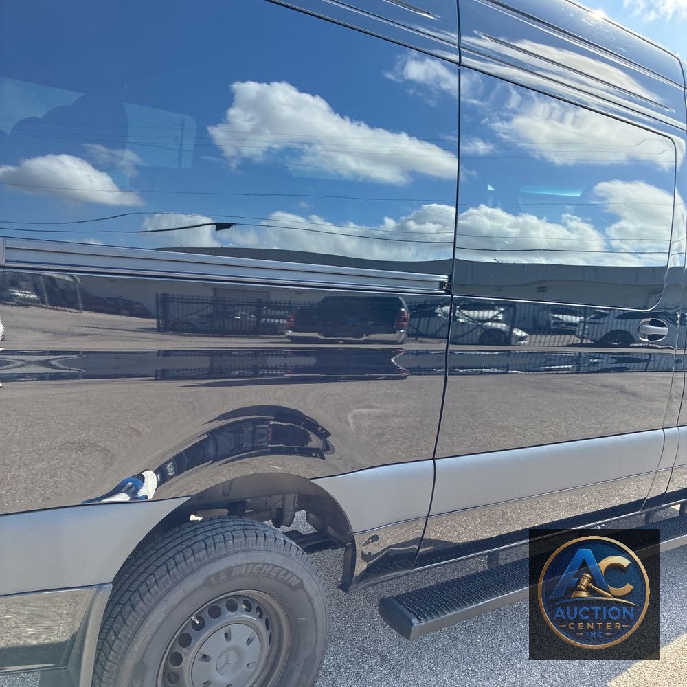 2024 Mercedes-Benz Sprinter 2500