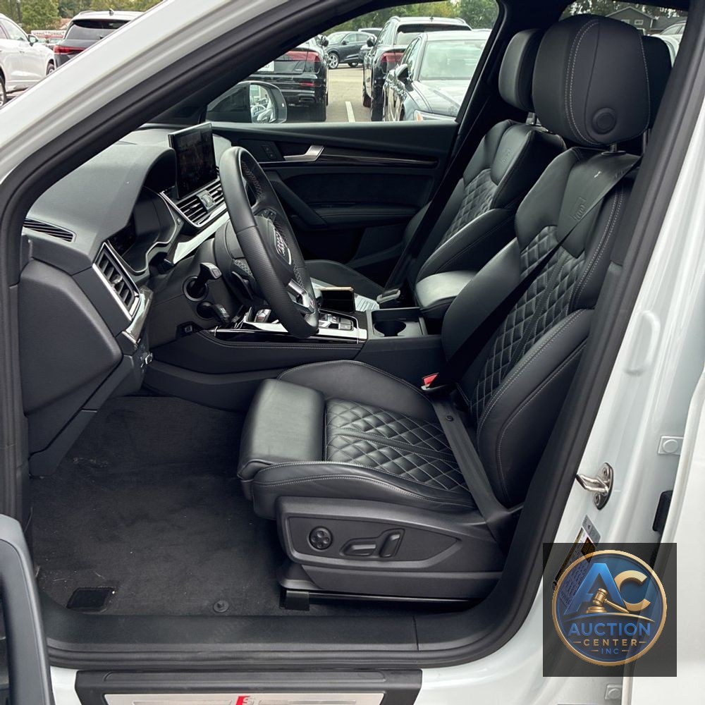 2024 Audi SQ5 Premium Plus