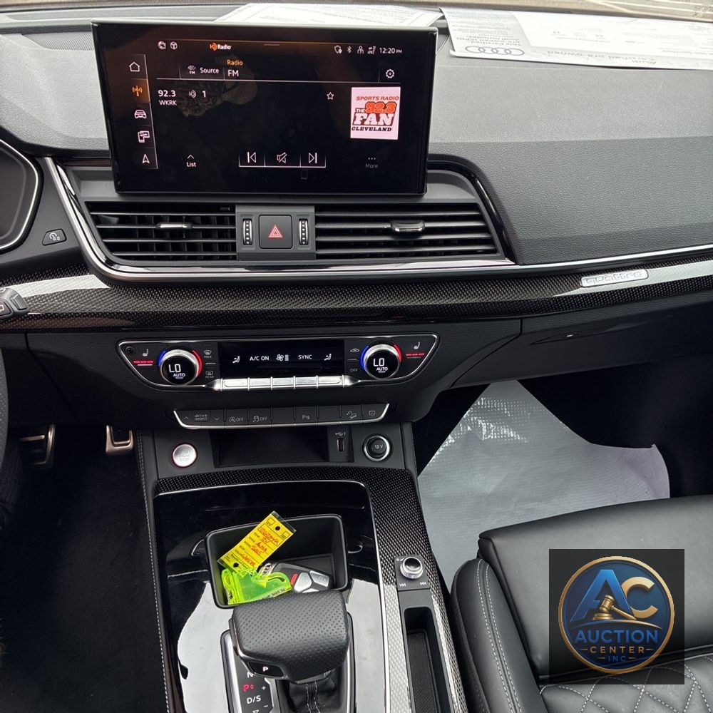 2024 Audi SQ5 Premium Plus