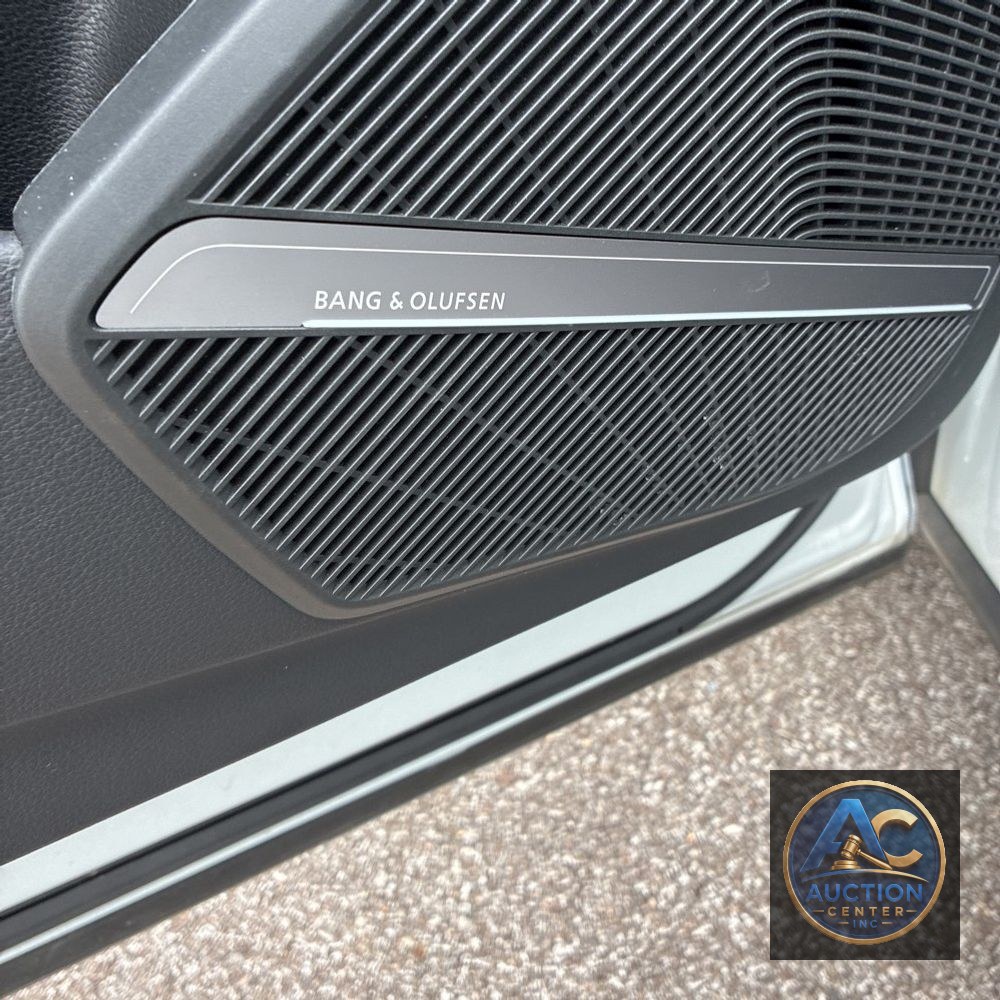 2024 Audi SQ5 Premium Plus