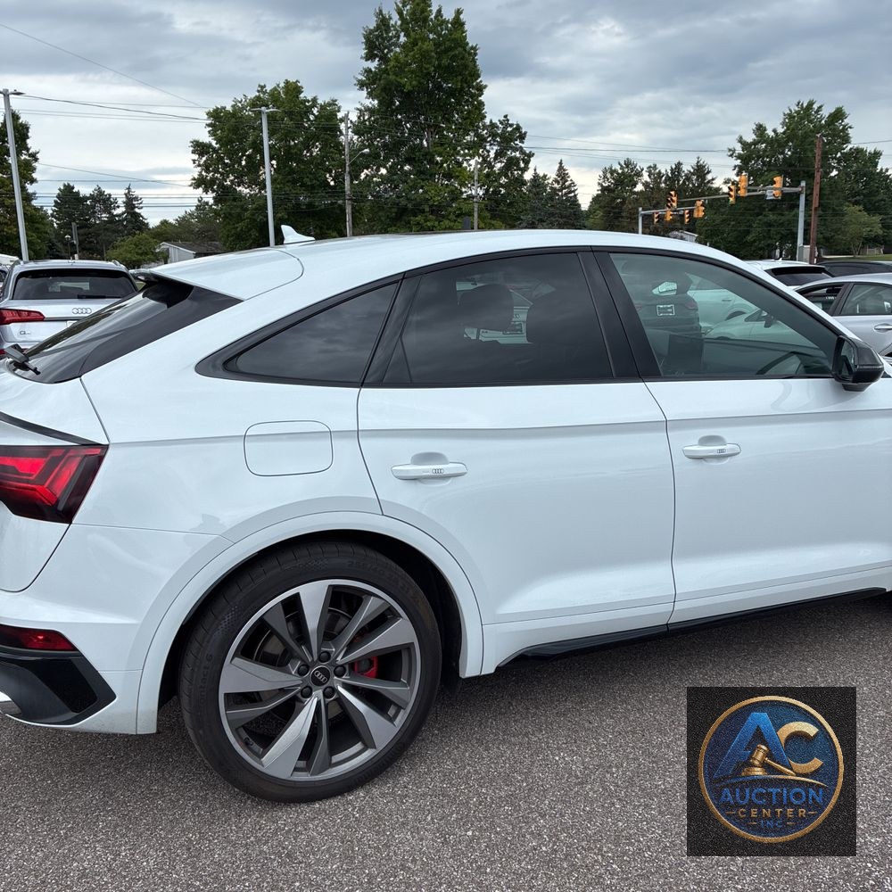 2024 Audi SQ5 Premium Plus