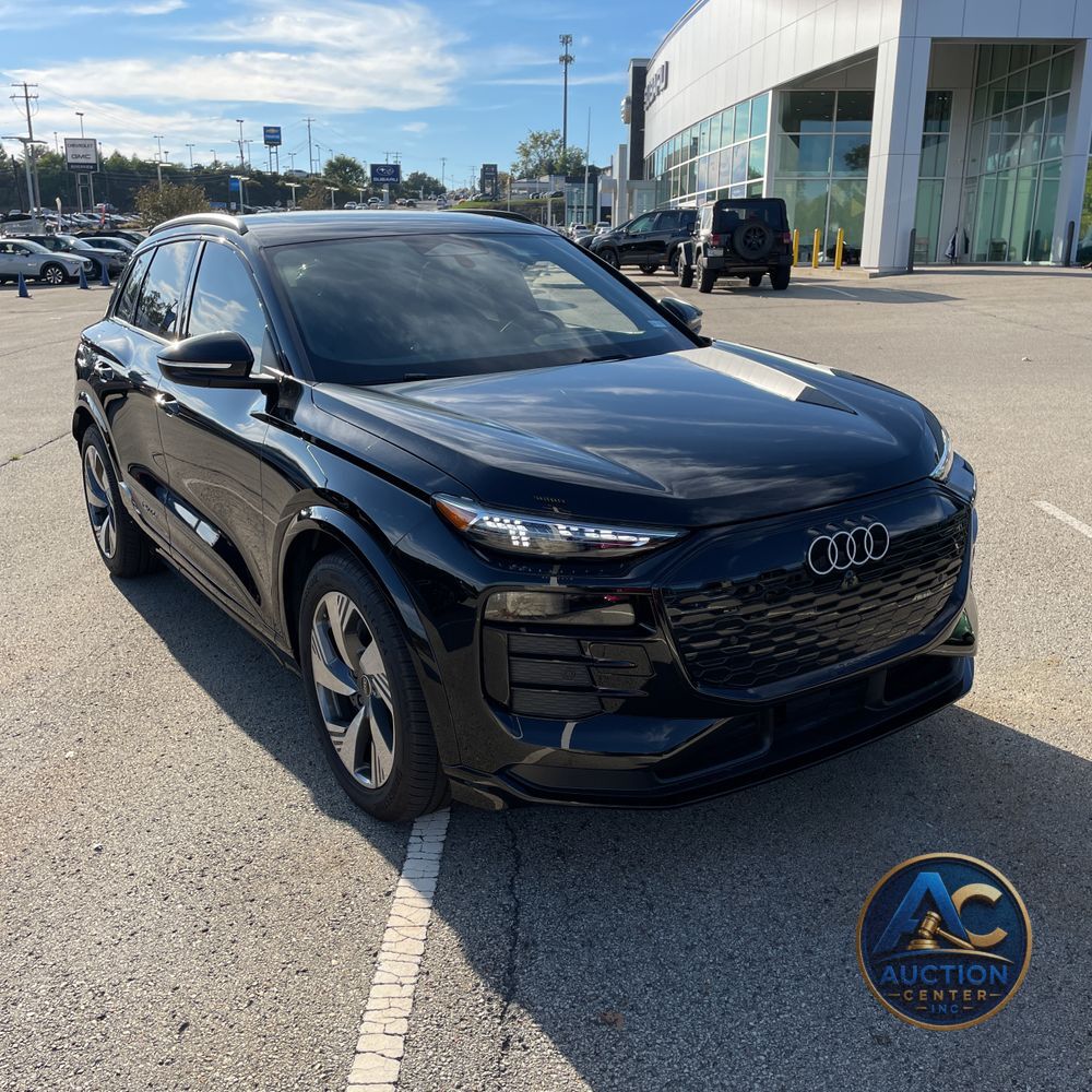 2025 Audi Q6 e-tron Prestige