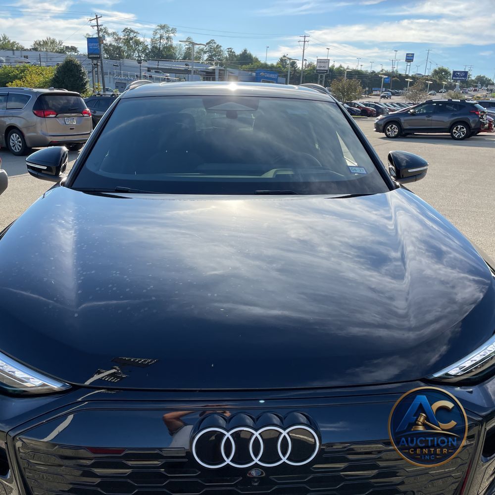 2025 Audi Q6 e-tron Prestige