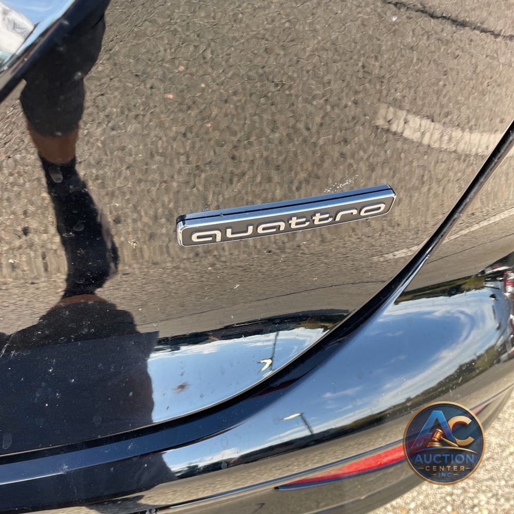 2025 Audi Q6 e-tron Prestige