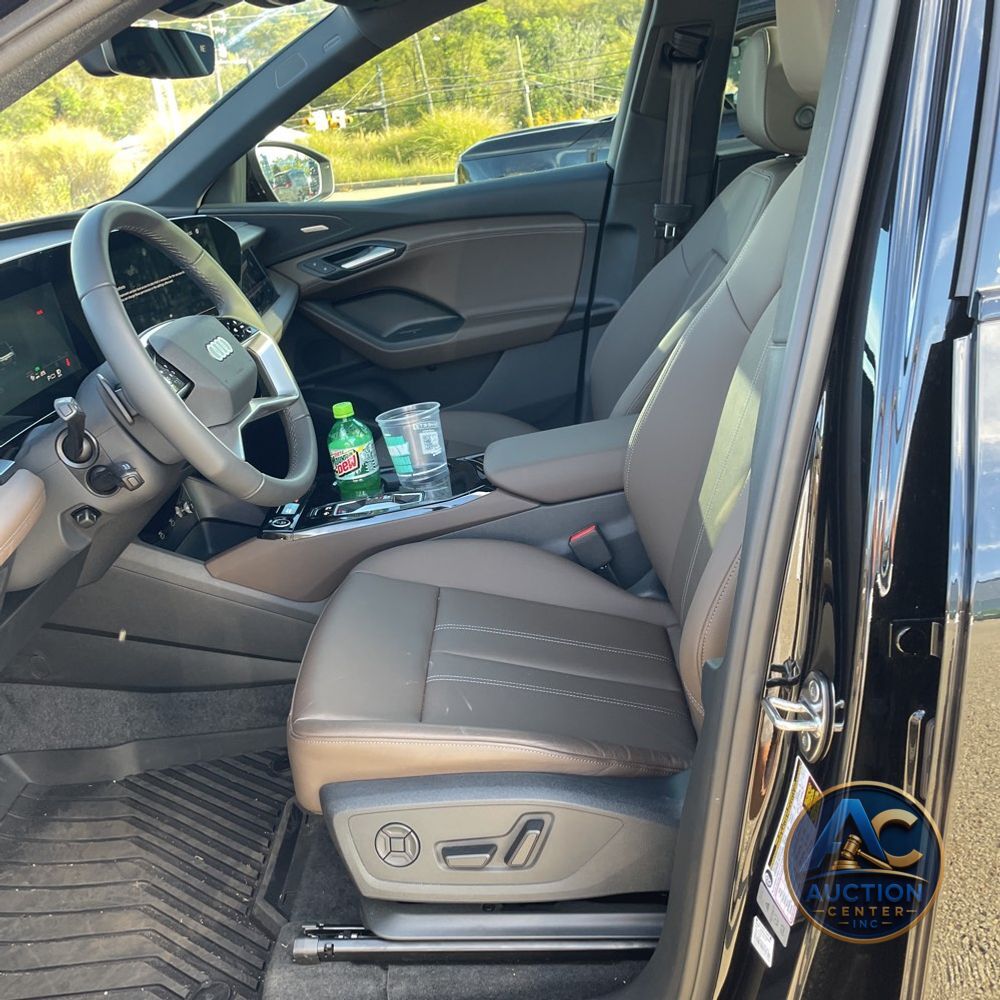 2025 Audi Q6 e-tron Prestige