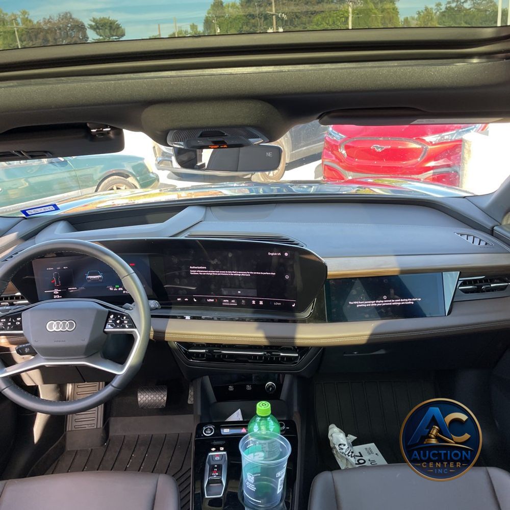 2025 Audi Q6 e-tron Prestige