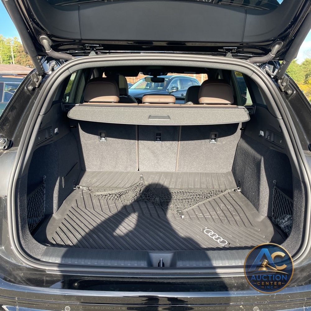 2025 Audi Q6 e-tron Prestige