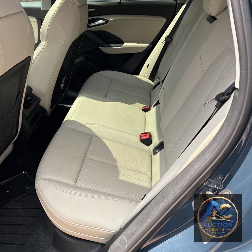 2025 Audi Q6 e-tron Prestige