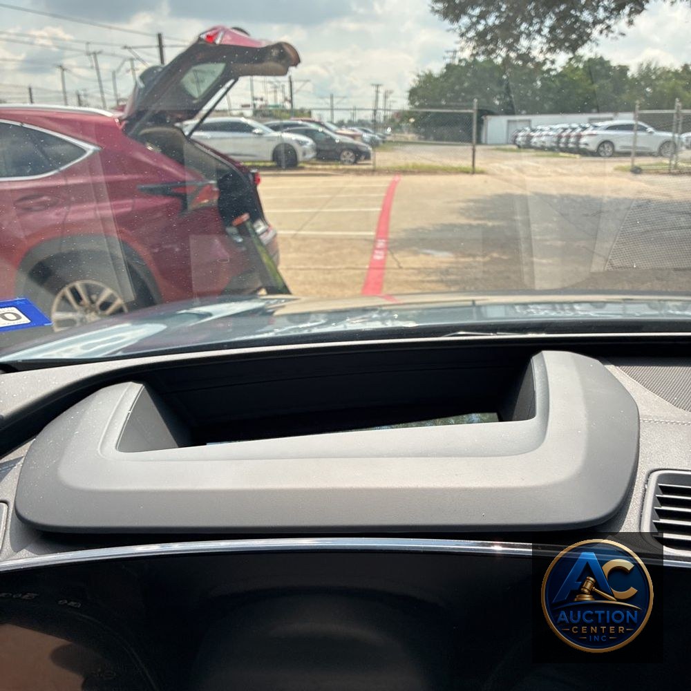 2025 Audi Q6 e-tron Prestige