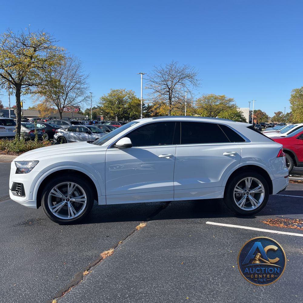 2023 Audi Q8 Premium 55 TFSI