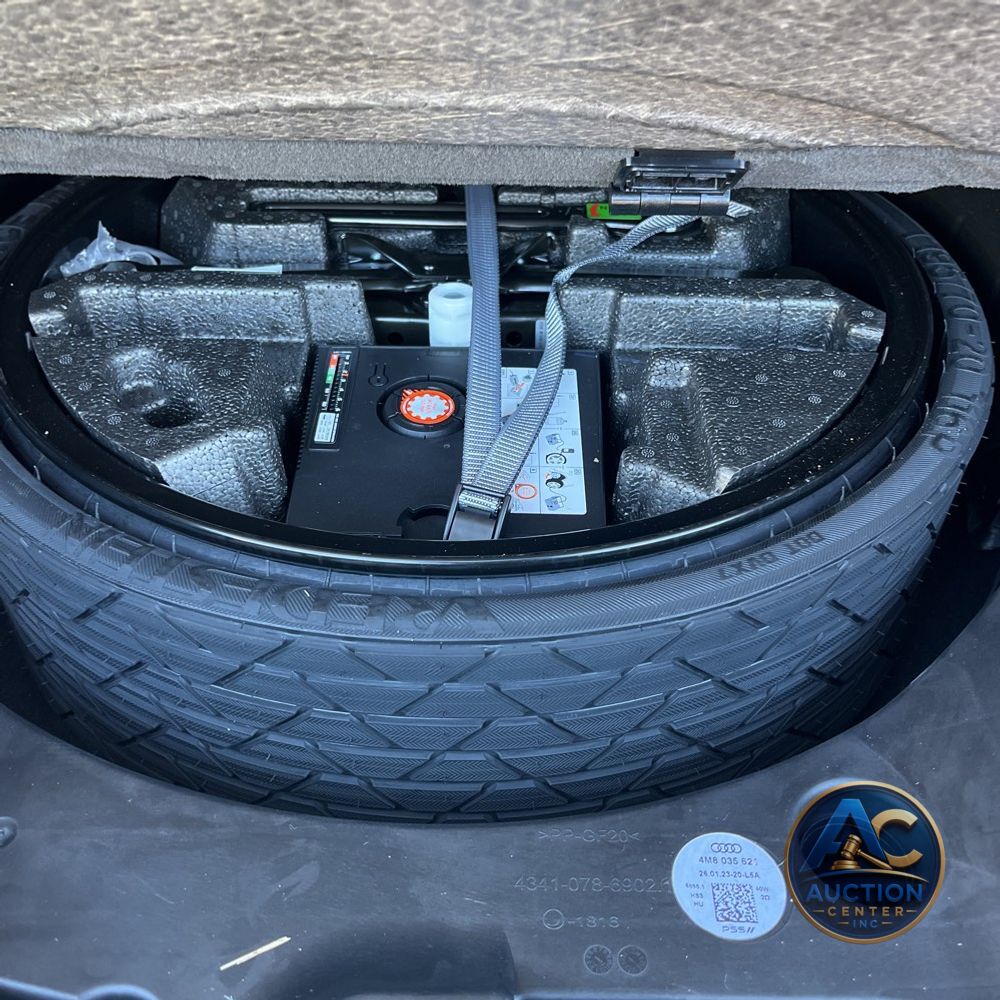 2023 Audi Q8 Premium 55 TFSI