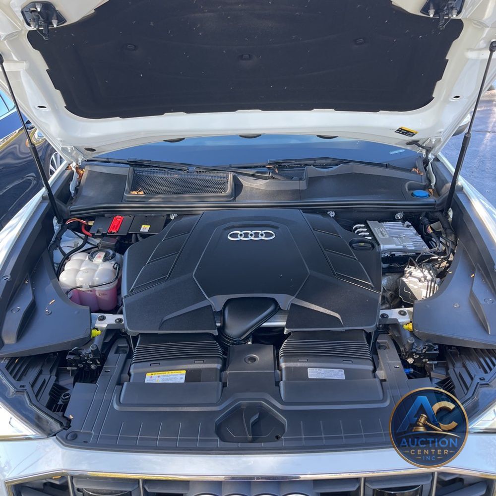 2023 Audi Q8 Premium 55 TFSI
