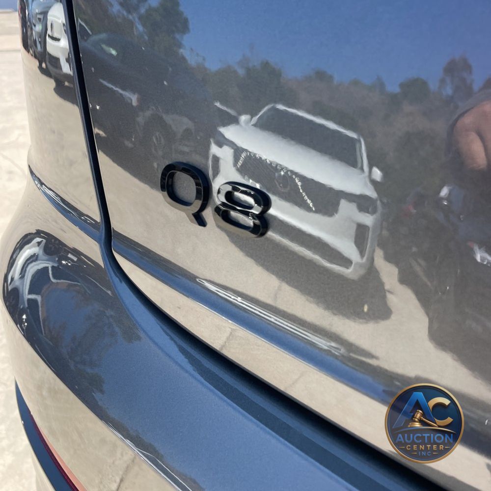 2025 Audi Q8 Premium 55
