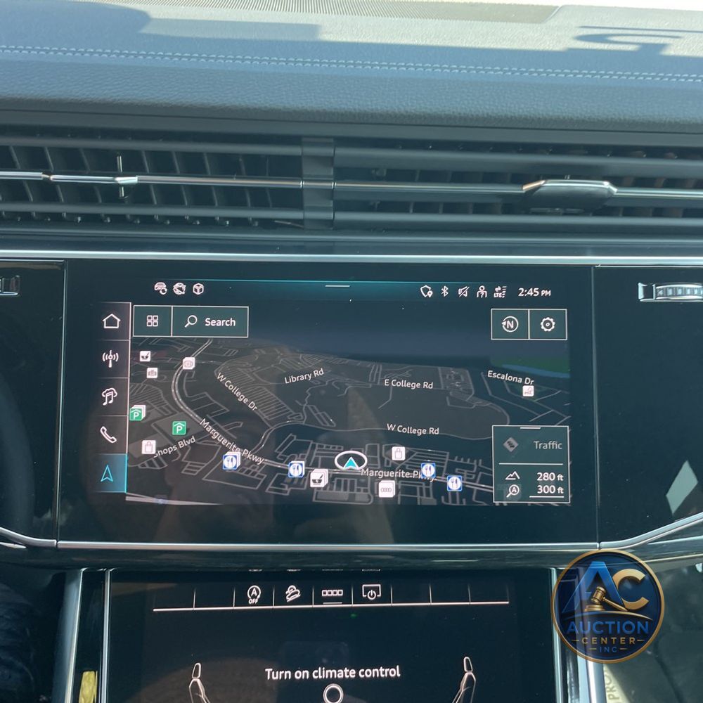2025 Audi Q8 Premium 55