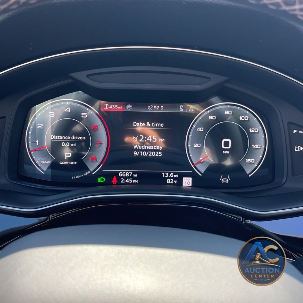 2025 Audi Q8 Premium 55
