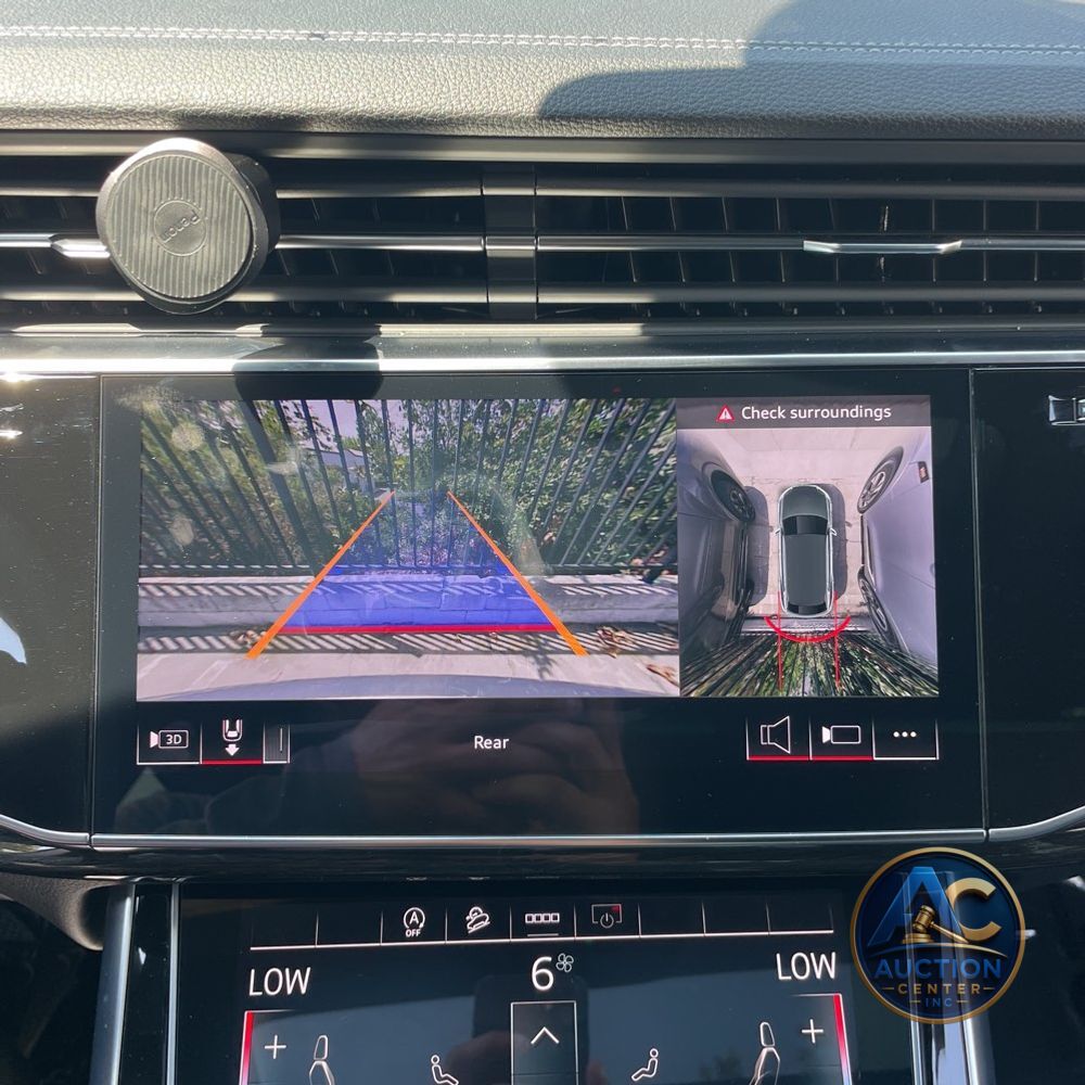 2025 Audi Q8 Premium 55