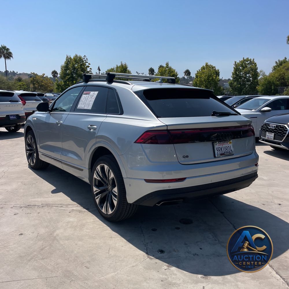 2025 Audi Q8 Premium 55