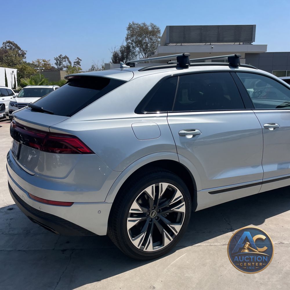 2025 Audi Q8 Premium 55