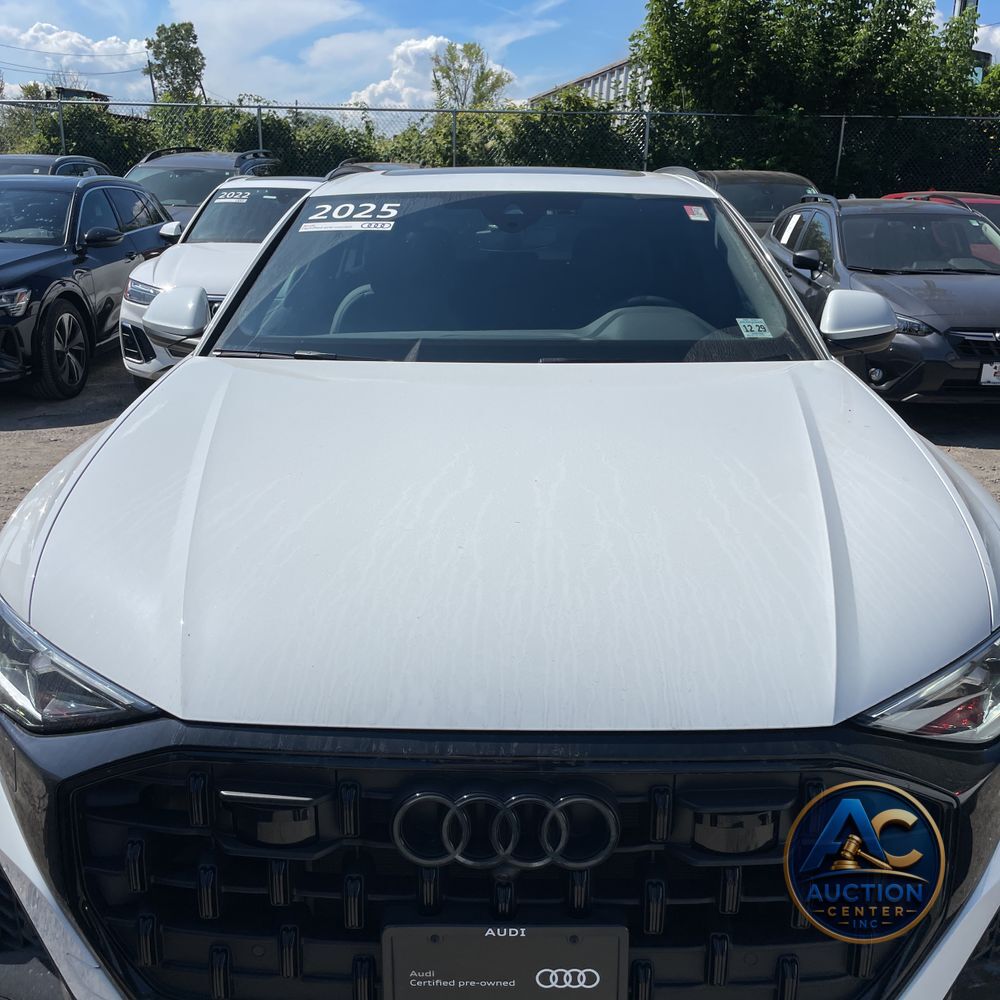 2025 Audi Q8 Premium 55