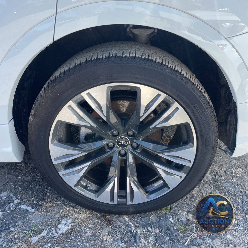 2025 Audi Q8 Premium 55