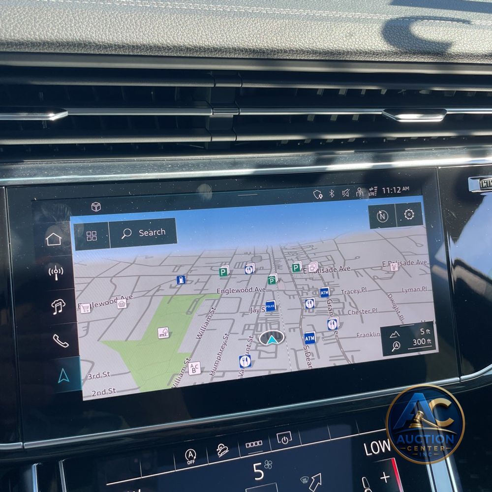2025 Audi Q8 Premium 55