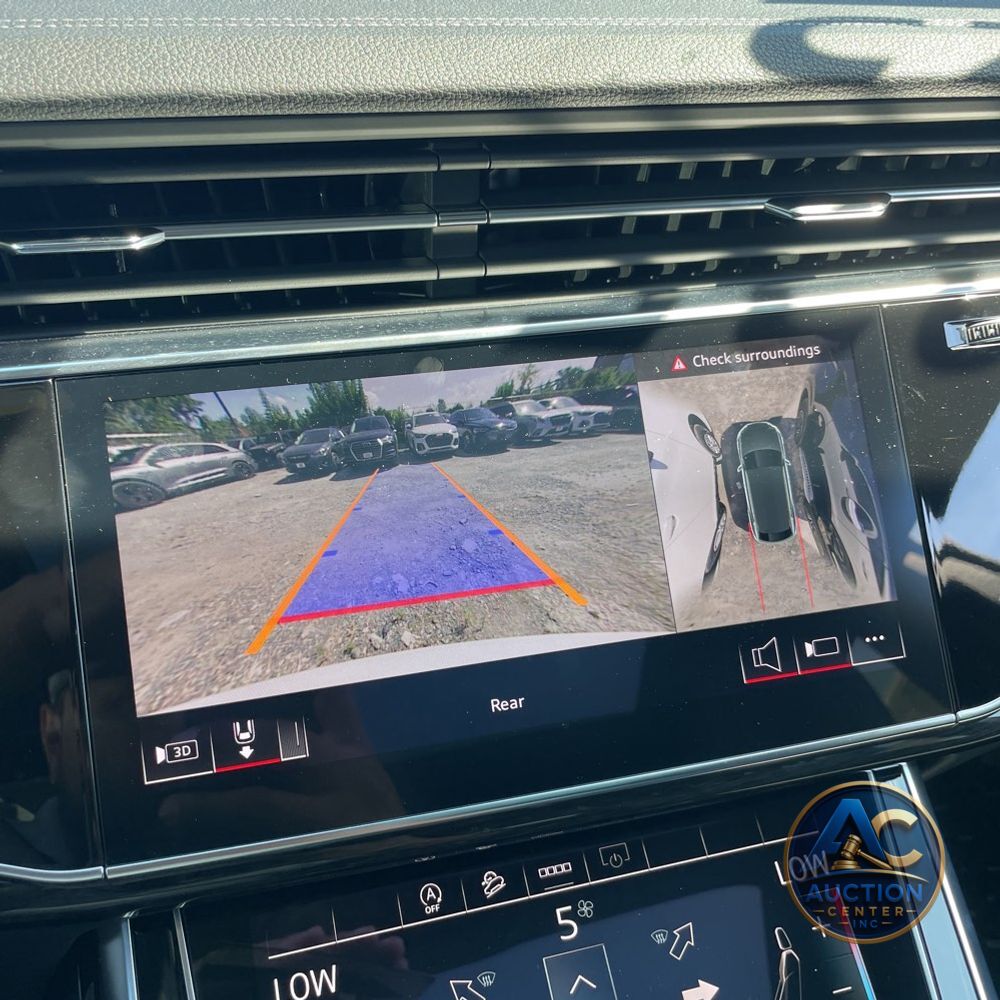 2025 Audi Q8 Premium 55