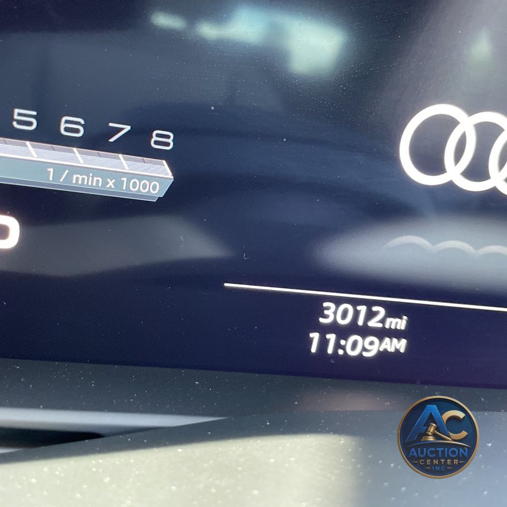 2025 Audi Q8 Premium 55