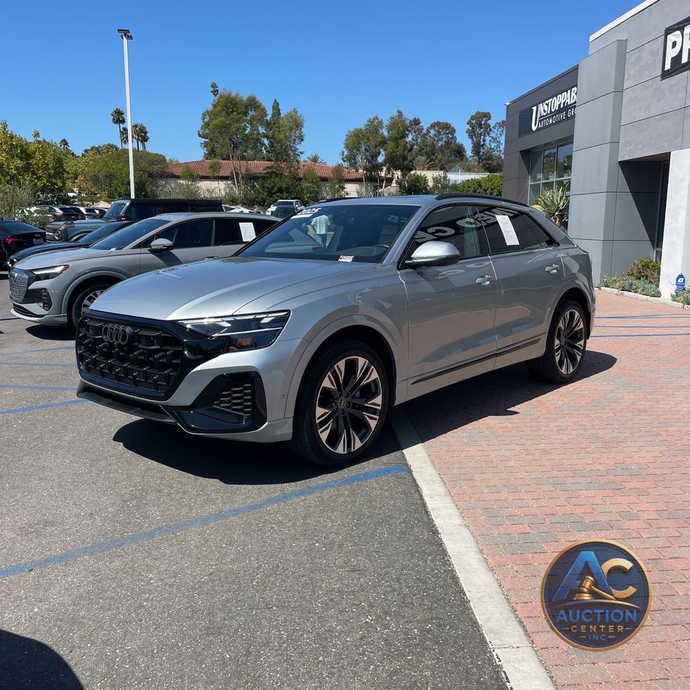 2025 Audi Q8 Premium 55