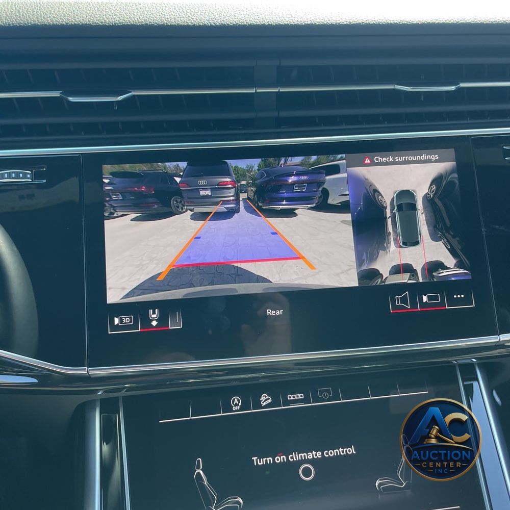 2025 Audi Q8 Premium 55