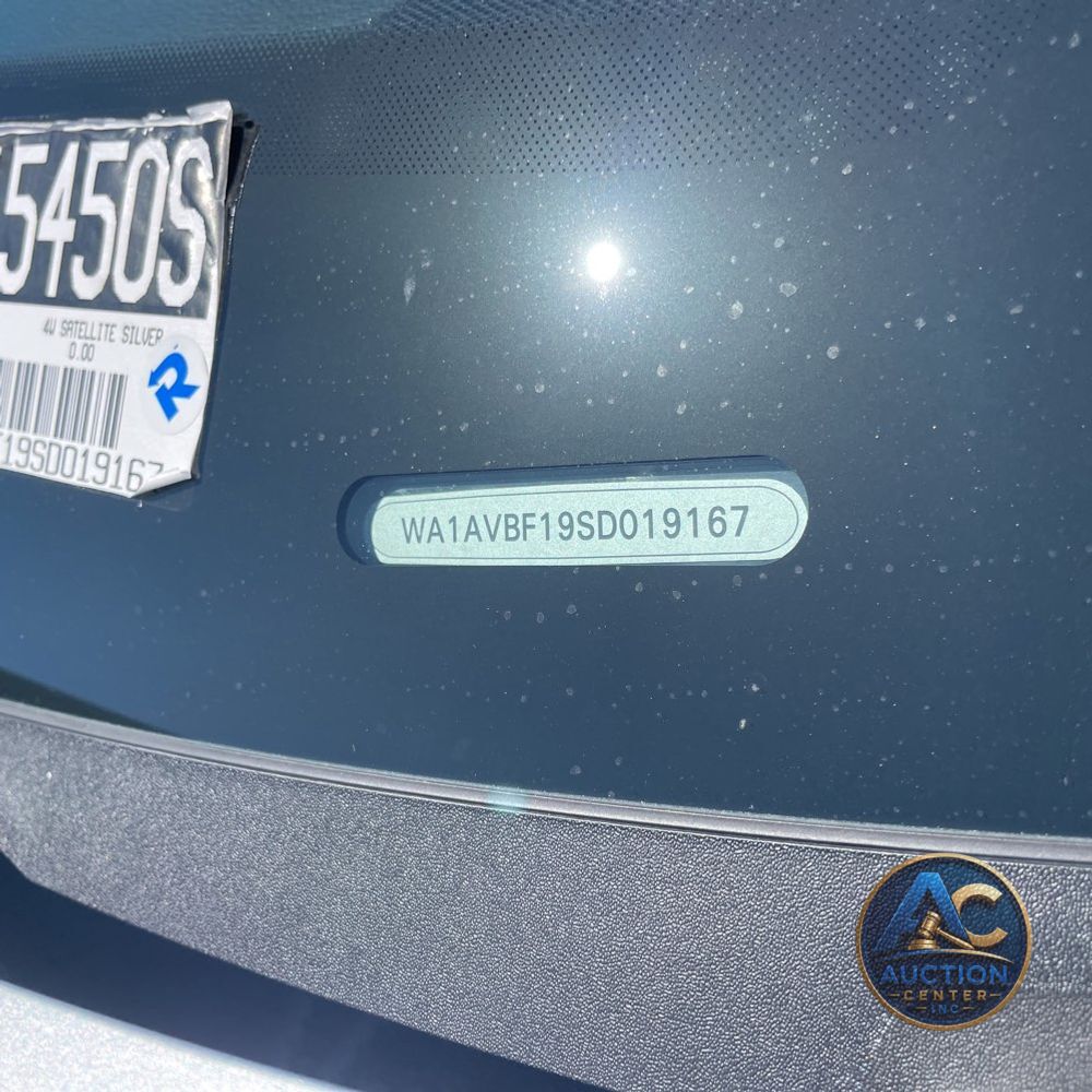 2025 Audi Q8 Premium 55