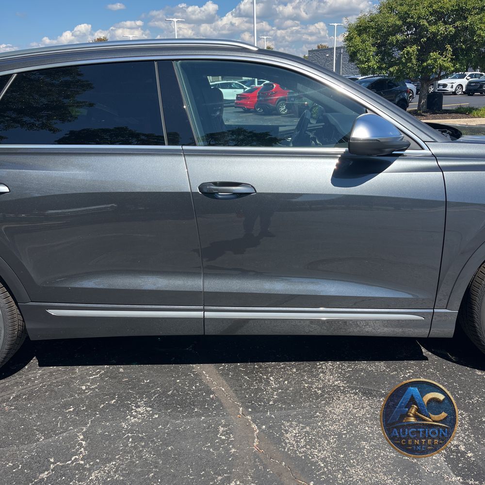 2022 Audi SQ8 Premium Plus