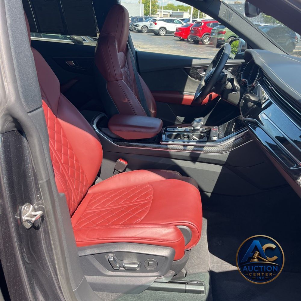 2022 Audi SQ8 Premium Plus