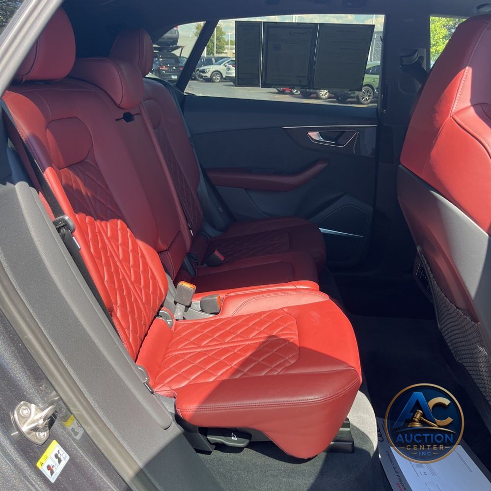 2022 Audi SQ8 Premium Plus