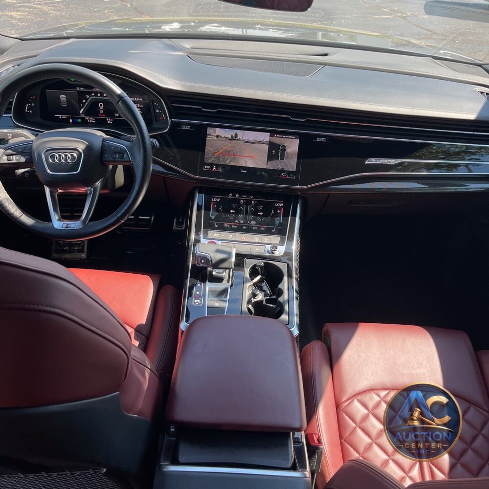 2022 Audi SQ8 Premium Plus